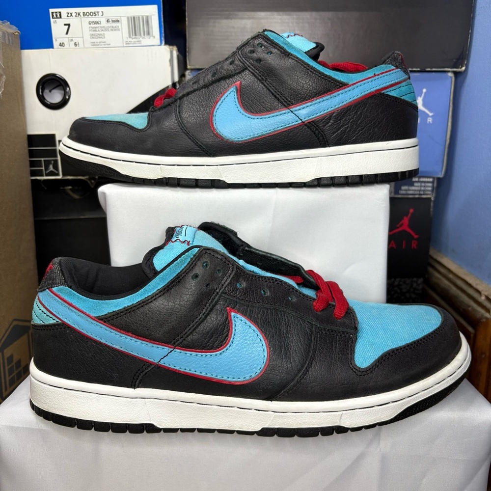 Size 9.5 - Nike Dunk Premium SB Low Angels & Demons